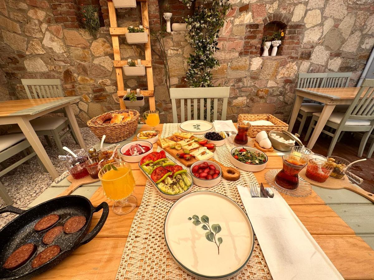 Hanole Guest House Ayvalı Esterno foto