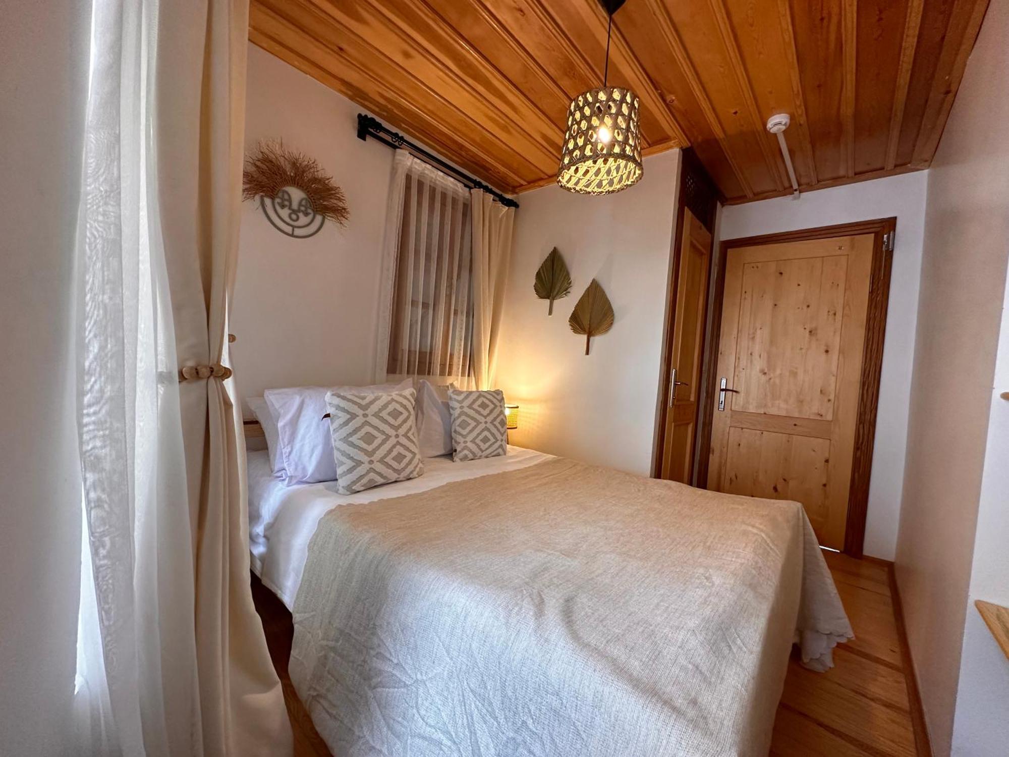 Hanole Guest House Ayvalı Esterno foto