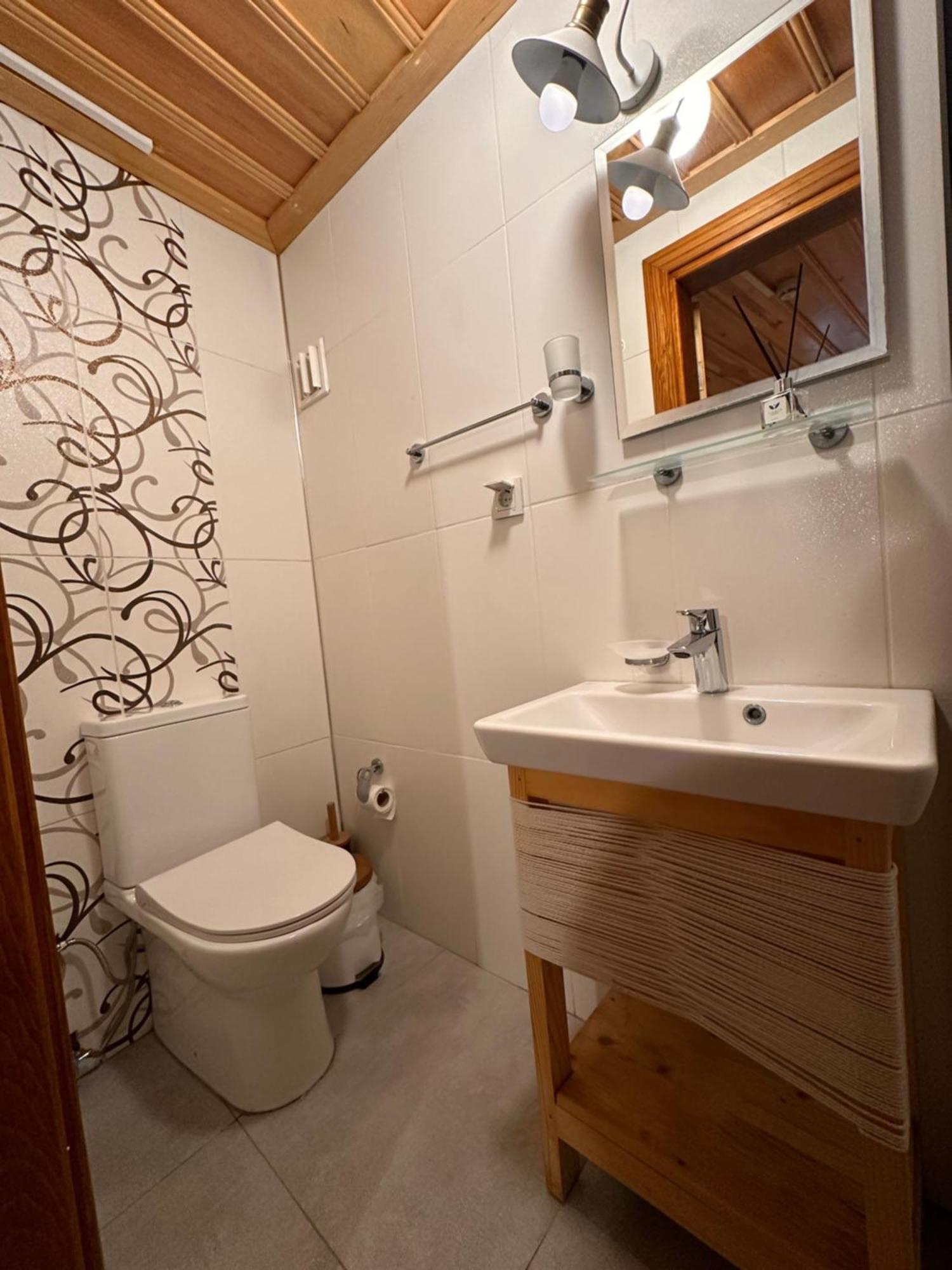 Hanole Guest House Ayvalı Esterno foto