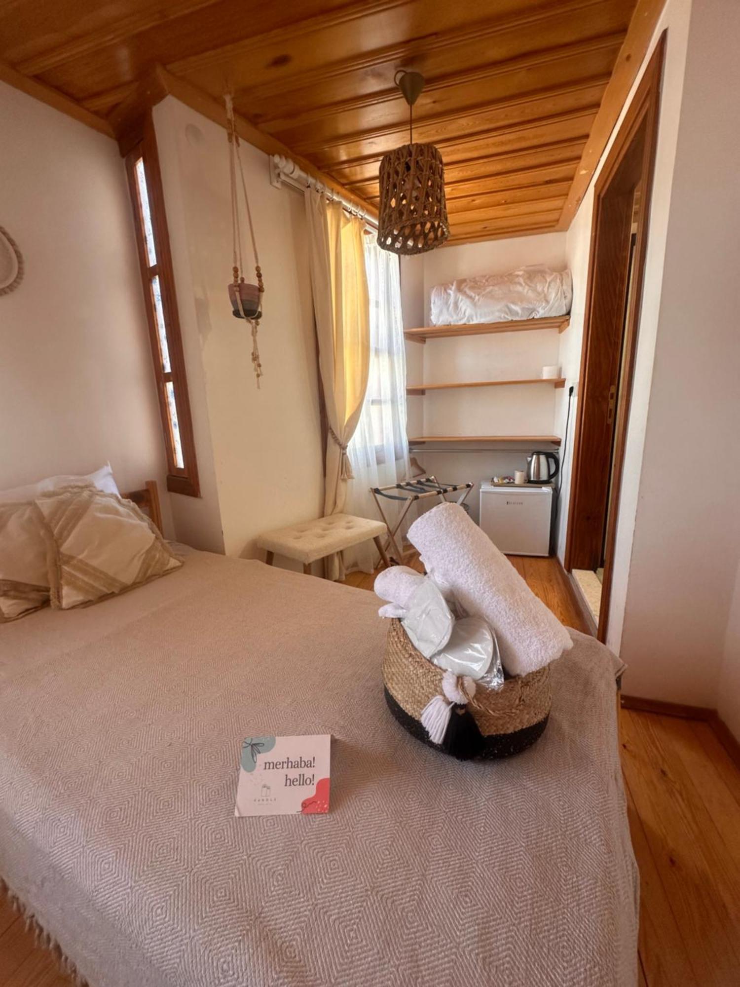 Hanole Guest House Ayvalı Esterno foto