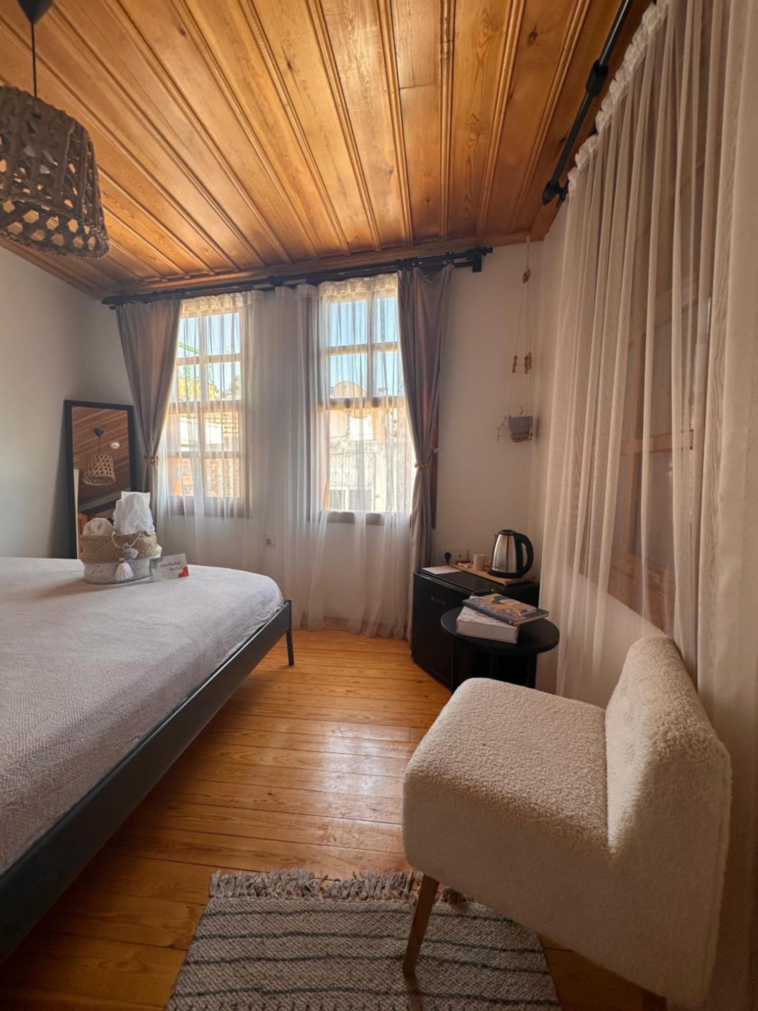Hanole Guest House Ayvalı Esterno foto