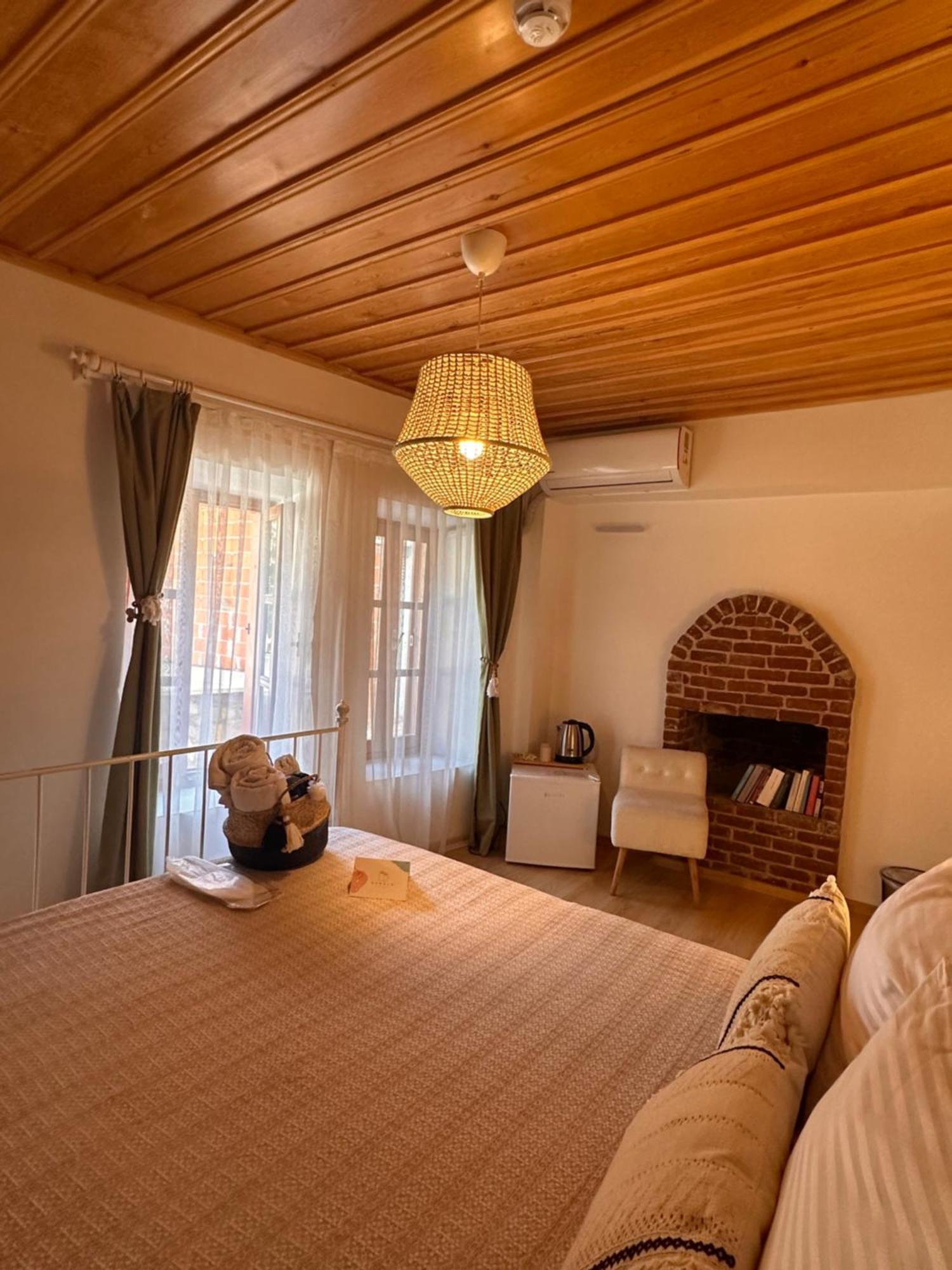 Hanole Guest House Ayvalı Esterno foto